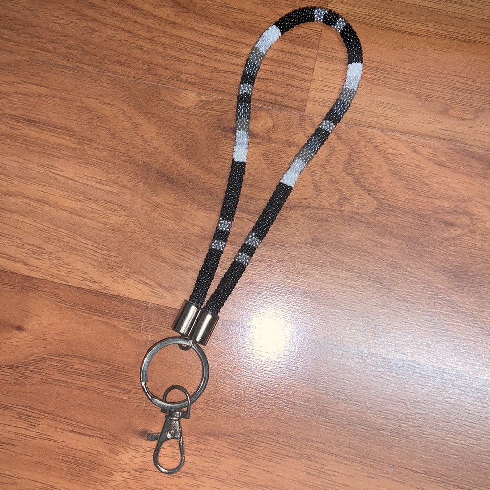 Beaded Keychain - Picture 5 of 5